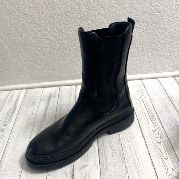 🔥Tamaris Leather Black Chelsea Boots - Picture 3 of 13